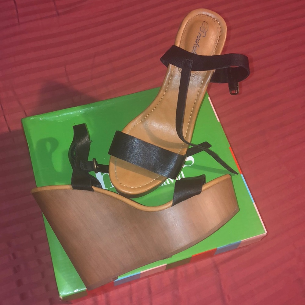 Sandals🤩